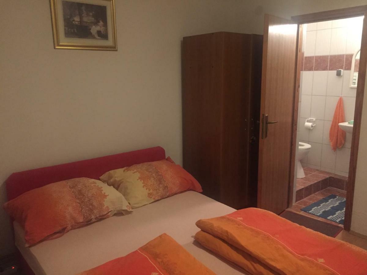 Hotel Sobe Matea - Prenociste Vinkovci Exterior foto